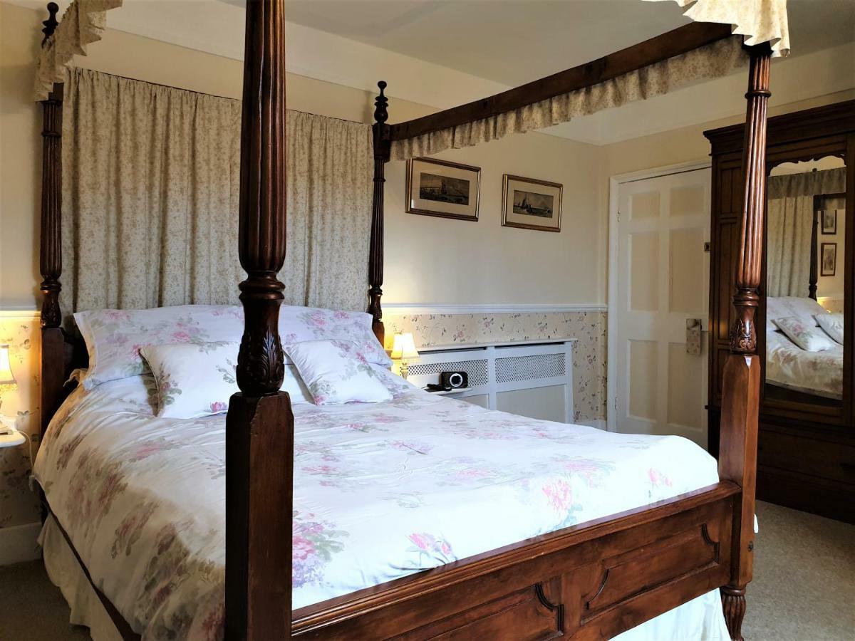 Saint Hilda'S House Bed & Breakfast Whitby Ngoại thất bức ảnh